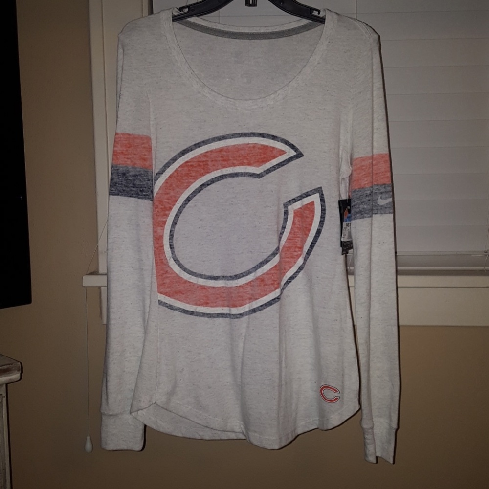Nike Chicago Bears Women's  M Long Sleeved Shirt